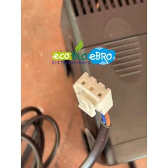VISTA-CONECTOR-REPUESTO-BOMBA-DE-AGUA-PARA-CLIMATIZADOR-EVAPORATIVO-MCONFORT-EOLUS-70-PRO-ecobioebro