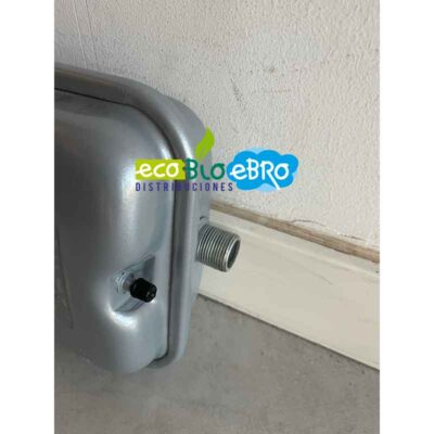 vista-conexion-VASO-EXPANSIÓN-RECTANGULAR-6-LITROS-PARA-CALDERA-CANTINA-COMPACT-(ECOFOREST)-ecobioebro