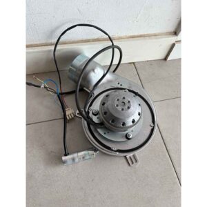 EXTRACTOR-DE-HUMOS-PARA-ESTUFAS-DE-PELLETS-Anselmo-Cola--(EBM-G2E150-DN91-12)-ECOBIOEBRO