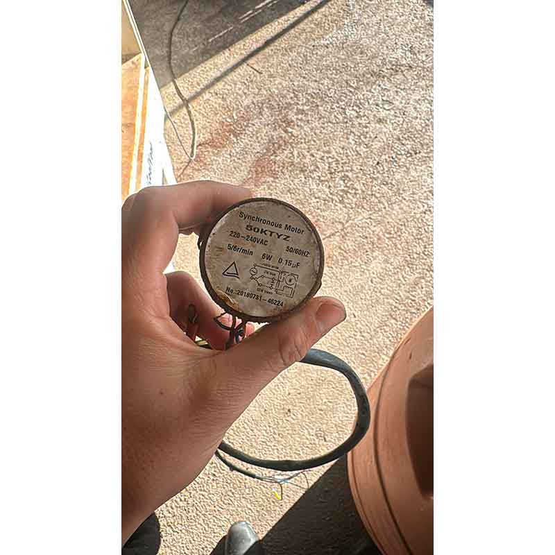 MOTOR-SINCRONO-PARA-EVAPORATIVO-PORTÁTIL-COOLVENT-SERIE-MOVILCOOL-BKT-18-y-BKT-24-ECOBIOEBRO