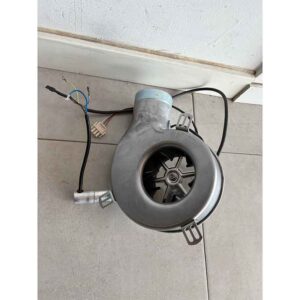 VISTA-EXTRACTOR-DE-HUMOS-PARA-ESTUFAS-DE-PELLETS-Anselmo-Cola--(EBM-G2E150-DN91-12)-ECOBIOEBRO