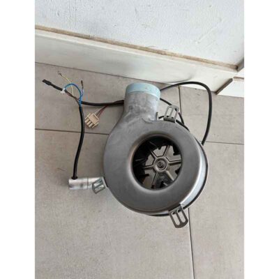 VISTA-EXTRACTOR-DE-HUMOS-PARA-ESTUFAS-DE-PELLETS-Anselmo-Cola--(EBM-G2E150-DN91-12)-ECOBIOEBRO