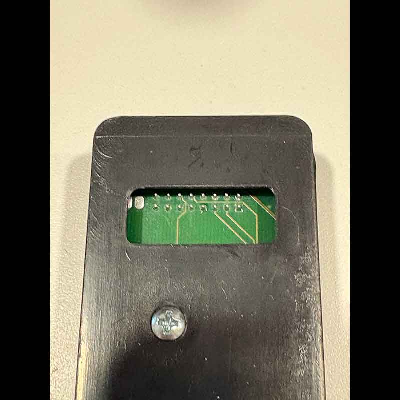 vista-conexion-Panel-de-mandos-LCD-Micronova-(F047_3)-(6-pulsadores)-ecobioebro